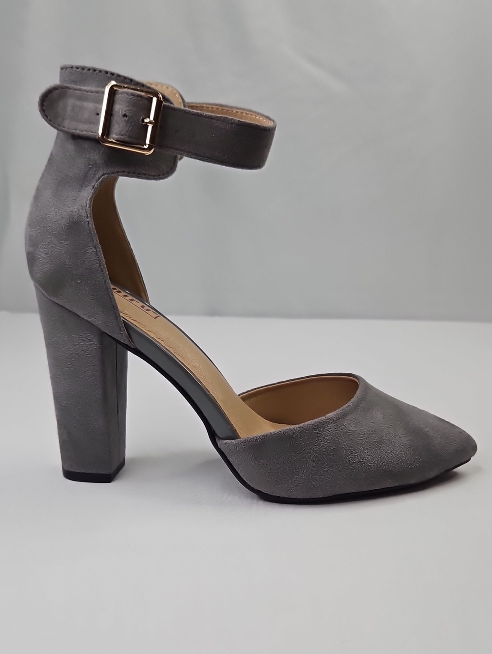 IDIFU IN4PEDAZO Gray Suede Ankle-Strap High Heel Pump Size 8.5
